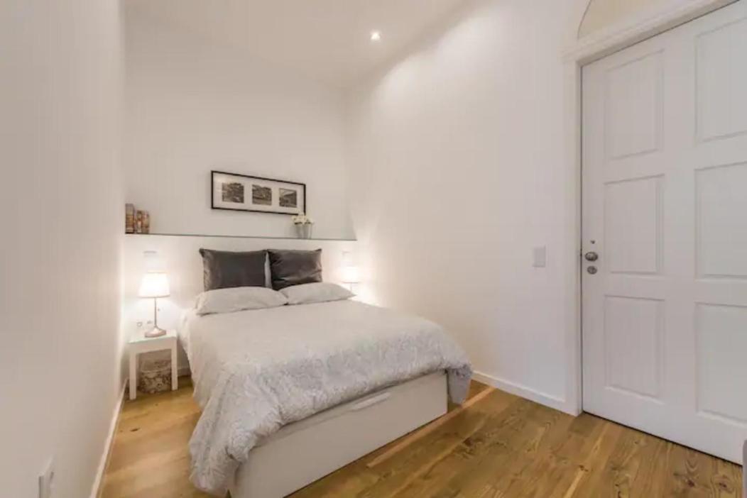 Guestready - Inside The Dots Apartment Porto Bagian luar foto