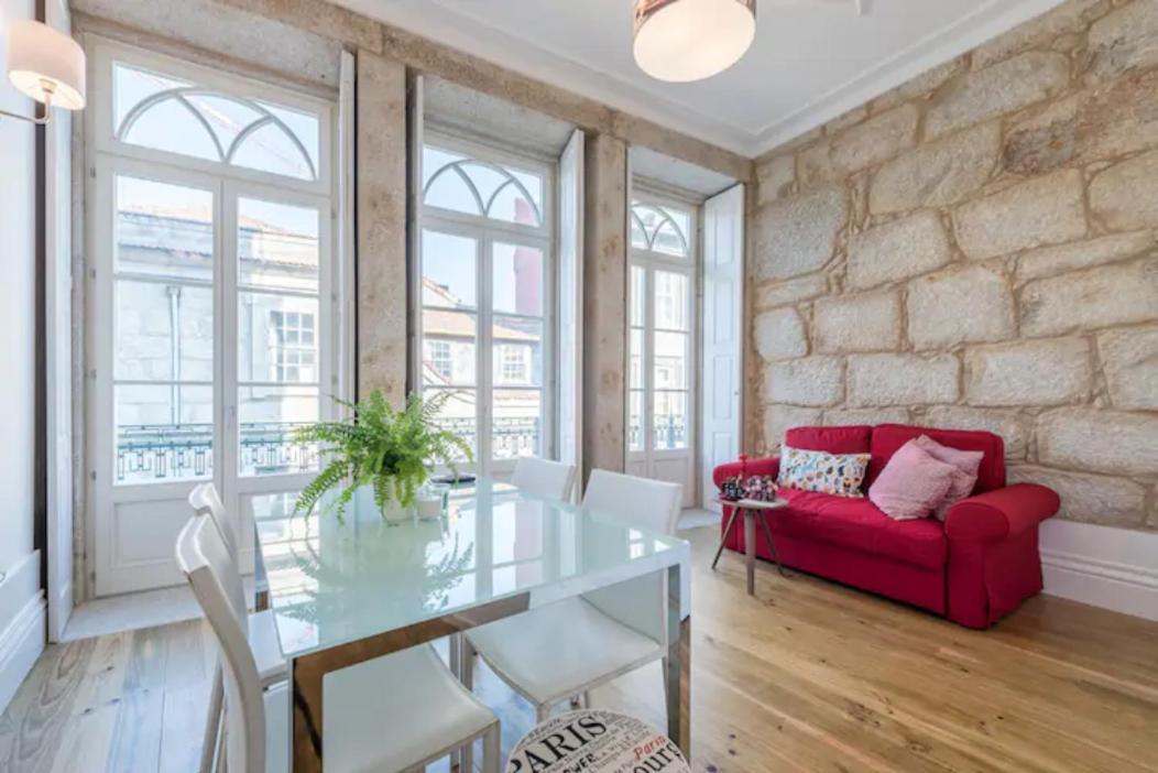 Guestready - Inside The Dots Apartment Porto Bagian luar foto