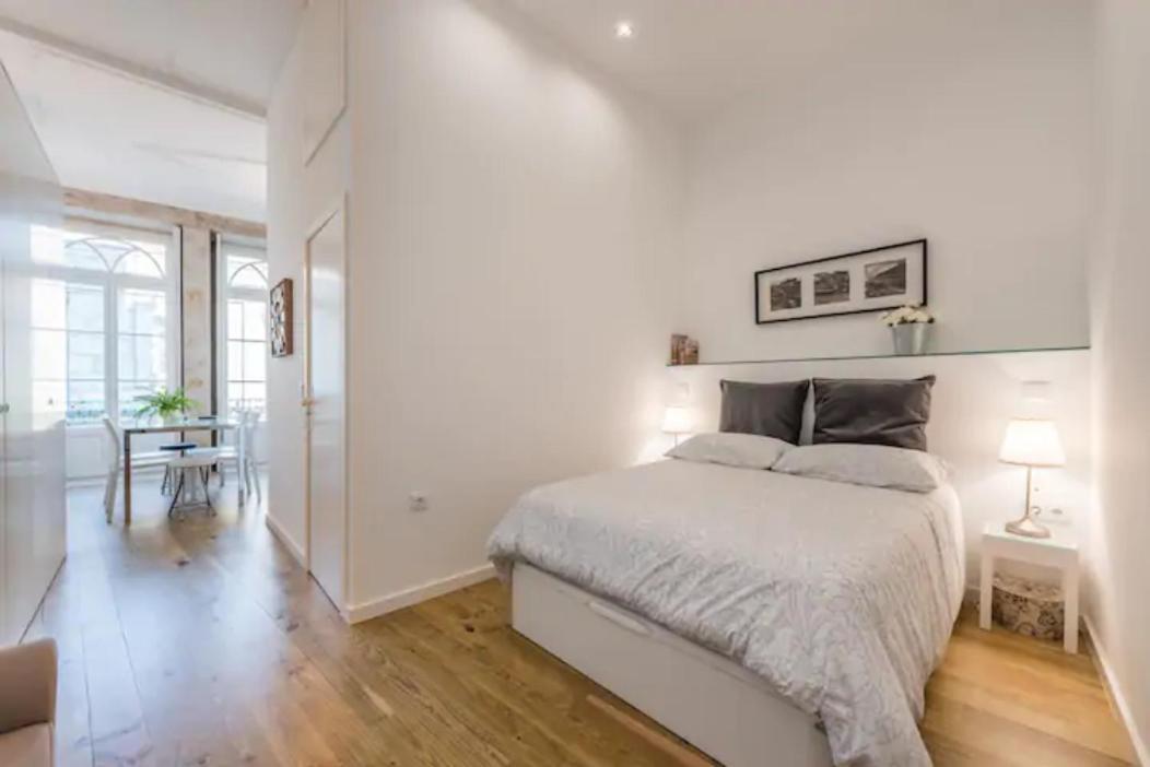 Guestready - Inside The Dots Apartment Porto Bagian luar foto