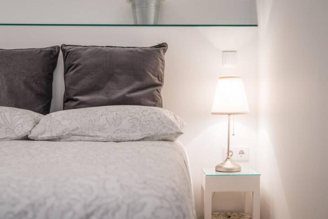 Guestready - Inside The Dots Apartment Porto Bagian luar foto